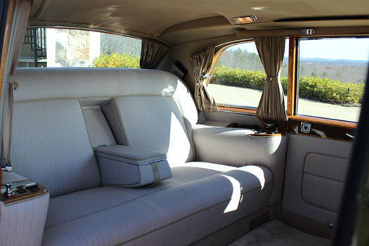 1970 Rolls Royce Phantom VI interior