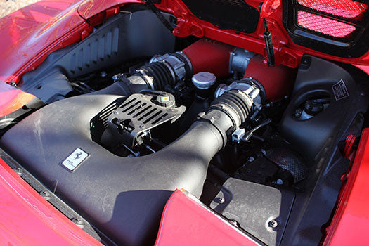Ferrari 458 Spider engine