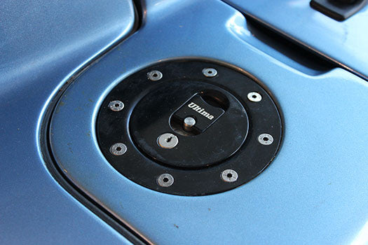 20003 Ulitma GTR Coupe gas cap